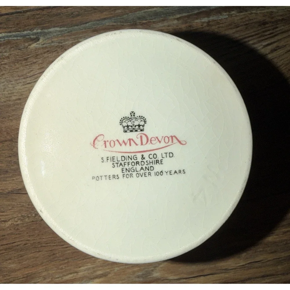 Vtg Crown Devon Staffordshire England Ceramic Container Orange‎ Beige Fruit Nuts